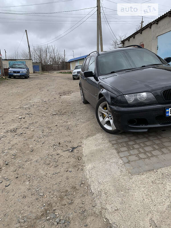 Универсал BMW 3 Series 2001 в Березовке