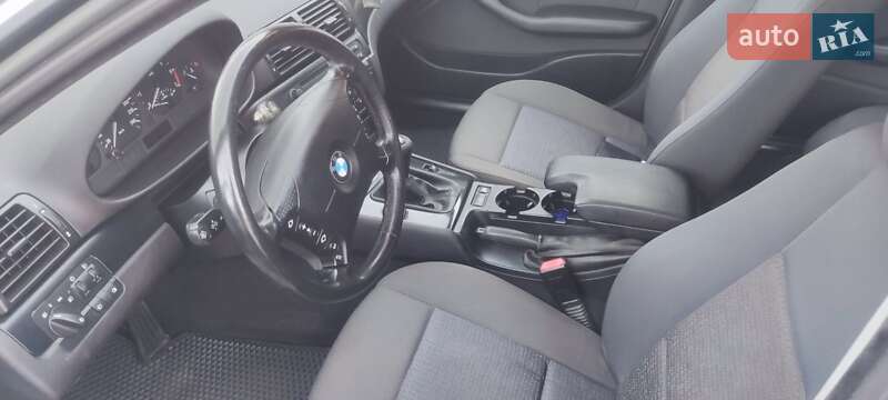 Універсал BMW 3 Series 2001 в Обухові фото 3 Універсал BMW 3 Series 2001 в Обухові