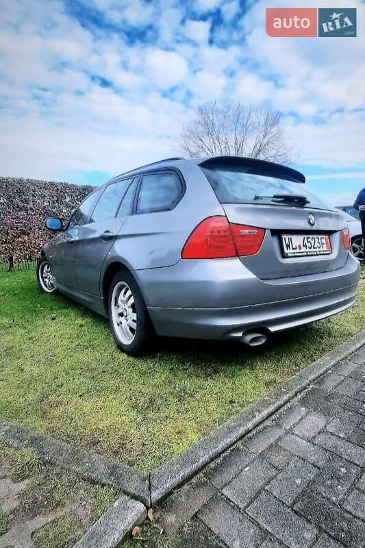Універсал BMW 3 Series 2011 в Звягелі