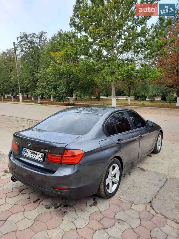 Седан BMW 3 Series 2012 в Одесі