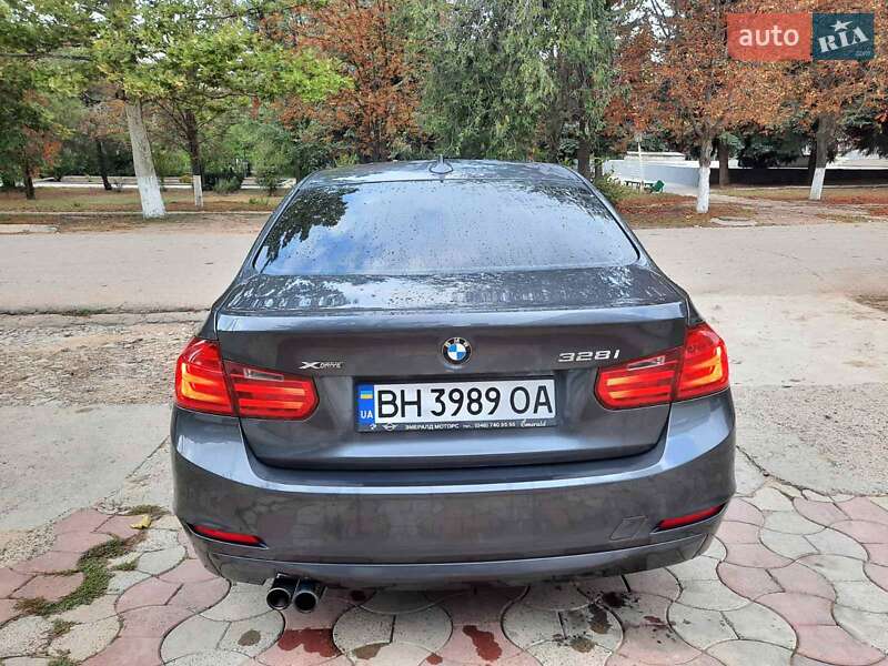 Седан BMW 3 Series 2012 в Одесі