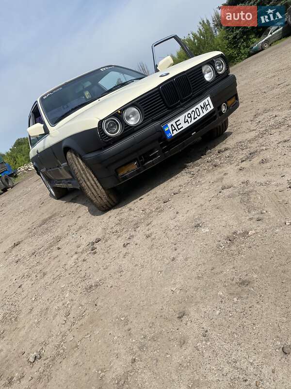 Купе BMW 3 Series 1985 в Слов'янську