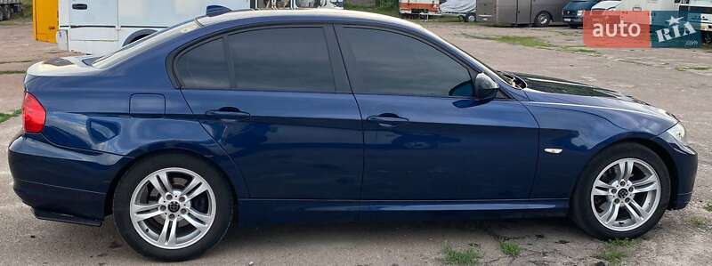 Седан BMW 3 Series 2010 в Нежине