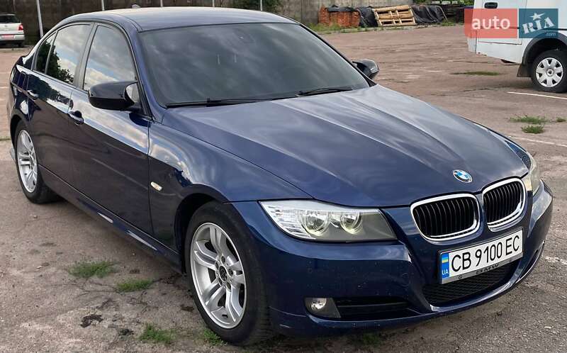 Седан BMW 3 Series 2010 в Нежине