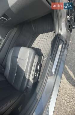 Седан BMW 3 Series 2014 в Запоріжжі