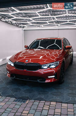 Седан BMW 3 Series 2019 в 