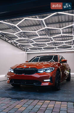Седан BMW 3 Series 2019 в 