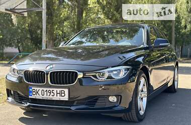 Седан BMW 3 Series 2015 в Рівному