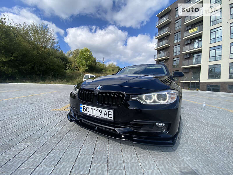Седан BMW 3 Series 2014 в 