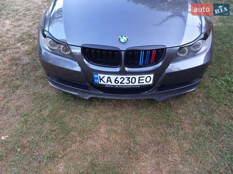 Седан BMW 3 Series 2006 в Шполе