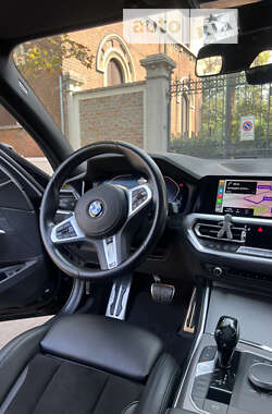 Седан BMW 3 Series 2019 в Львові