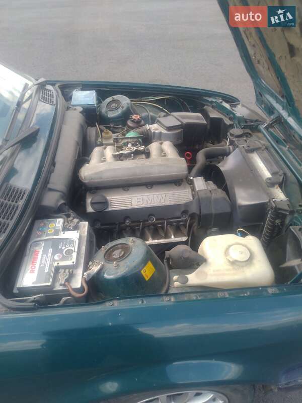 Седан BMW 3 Series 1990 в Одессе фото 3 Седан BMW 3 Series 1990 в Одессе