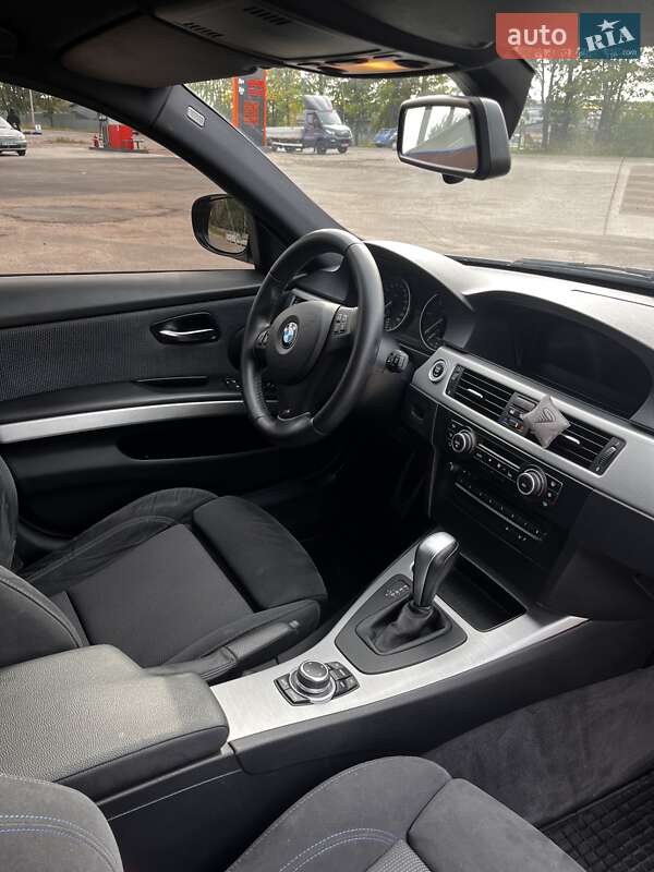Универсал BMW 3 Series 2011 в Нововолынске