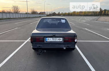 Седан BMW 3 Series 1987 в Вінниці