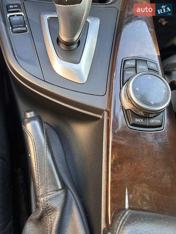 Седан BMW 3 Series 2014 в Млинове фото 13 Седан BMW 3 Series 2014 в Млинове