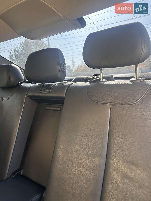 Седан BMW 3 Series 2014 в Млинове фото 25 Седан BMW 3 Series 2014 в Млинове