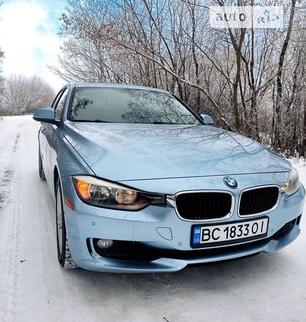 Седан BMW 3 Series 2012 в Кам'янець-Подільському