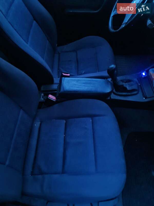 Седан BMW 3 Series 1987 в Білій Церкві фото 13 Седан BMW 3 Series 1987 в Білій Церкві