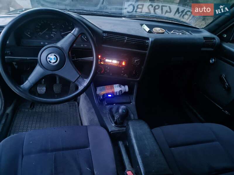 Седан BMW 3 Series 1987 в Білій Церкві фото 12 Седан BMW 3 Series 1987 в Білій Церкві