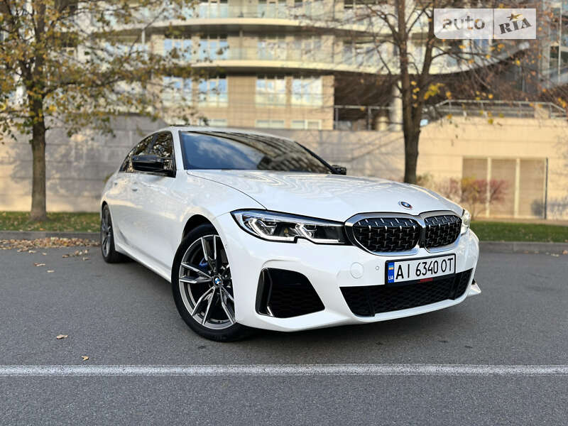 Седан BMW 3 Series 2020 в Києві