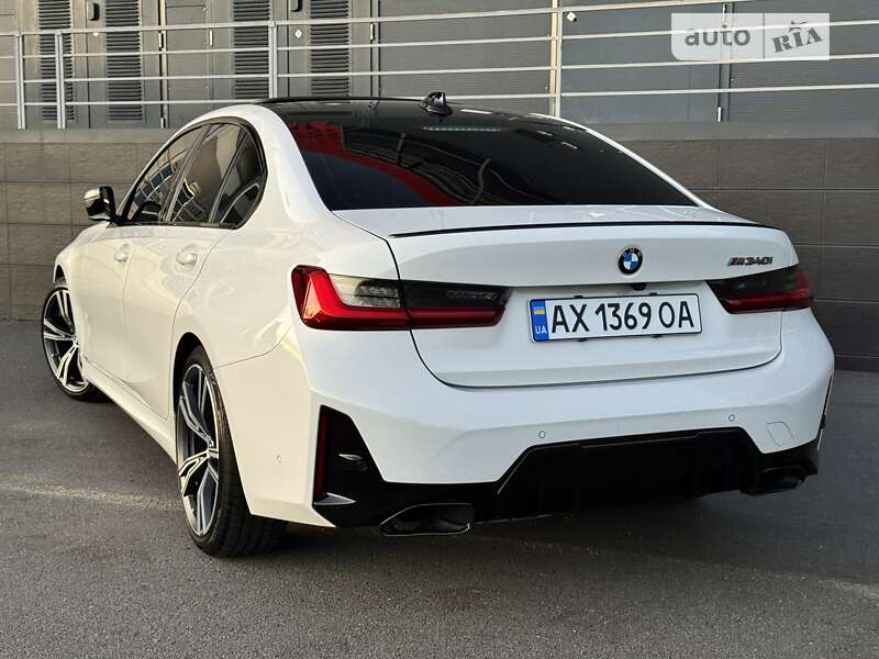Седан BMW 3 Series 2022 в Киеве