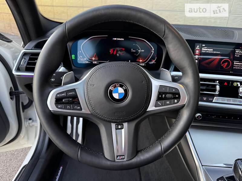 Седан BMW 3 Series 2022 в Киеве