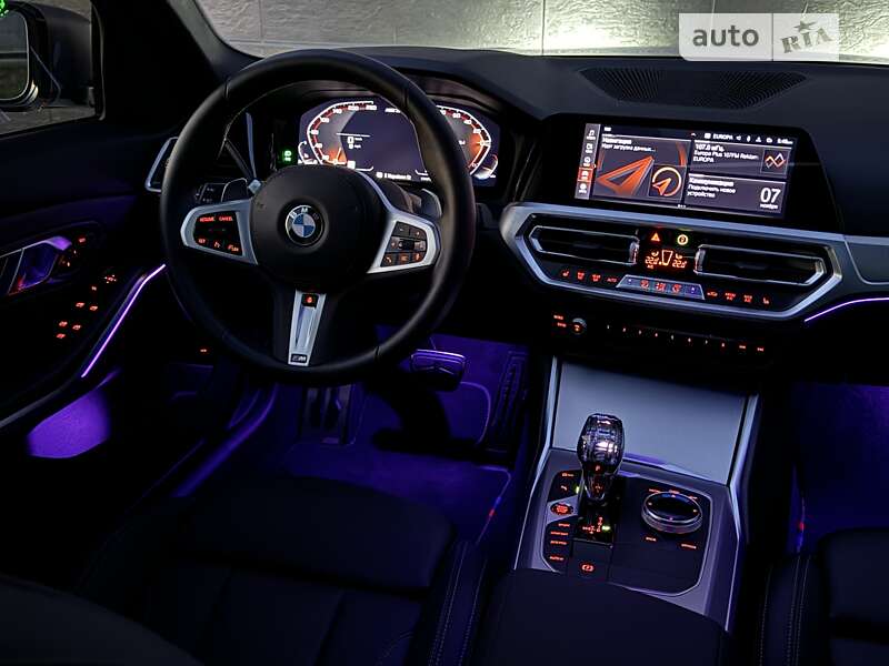 Седан BMW 3 Series 2022 в Киеве