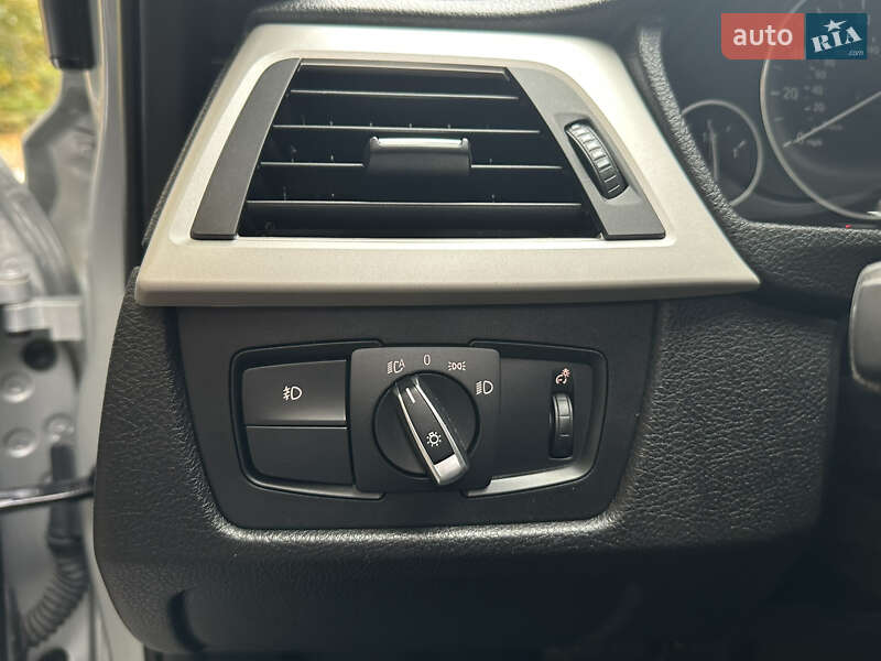 Седан BMW 3 Series 2017 в Белой Церкви