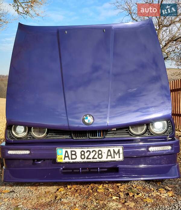 Седан BMW 3 Series 1988 в Летичеве