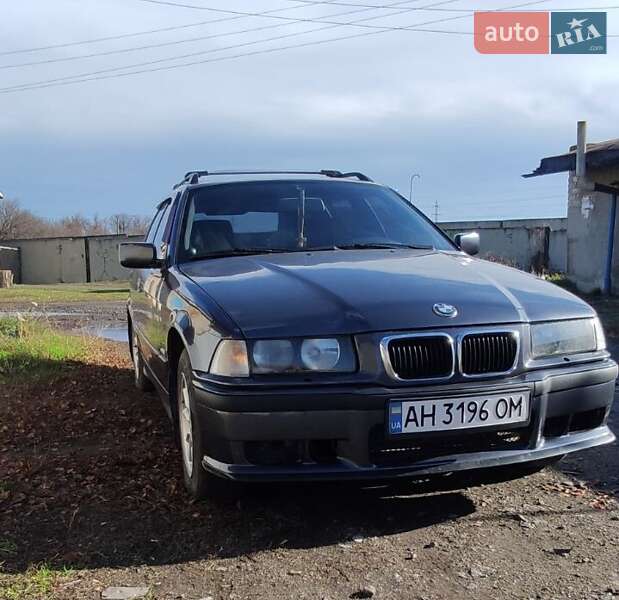 Универсал BMW 3 Series 1999 в Покровске