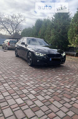 Седан BMW 3 Series 2012 в Мукачево