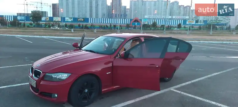BMW 3 Series 2011