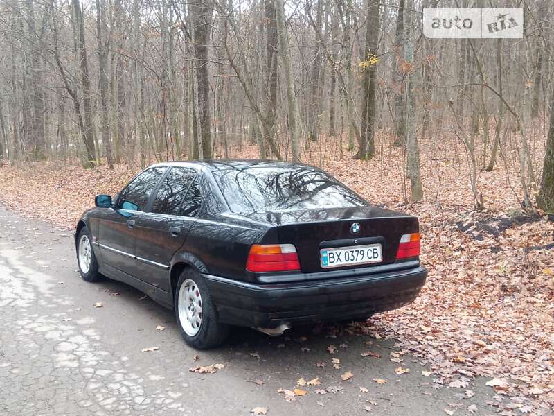 Седан BMW 3 Series 1995 в Каменец-Подольском