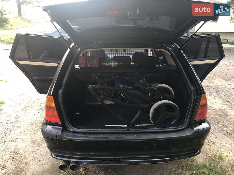 Универсал BMW 3 Series 2003 в Бориславе