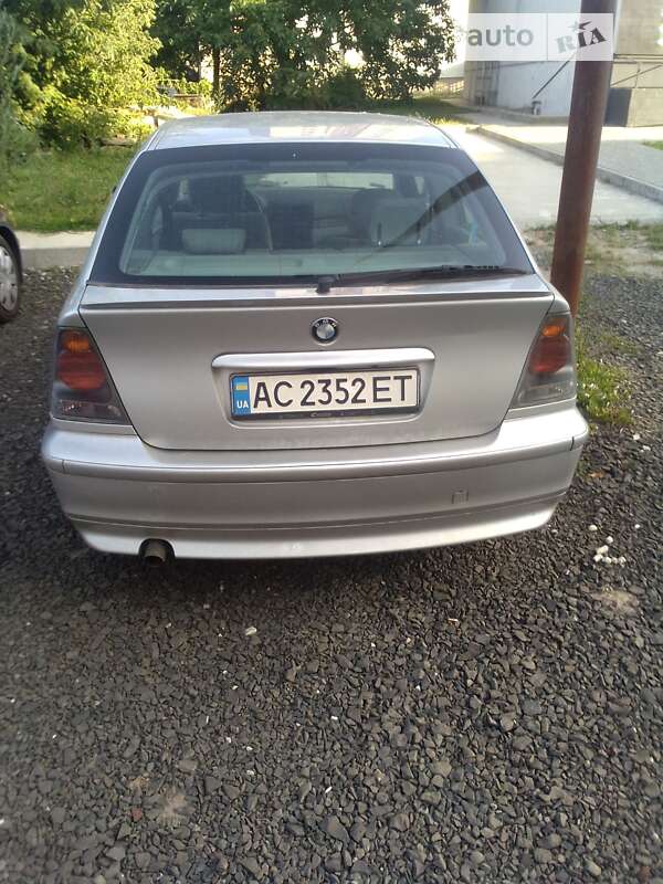 Купе BMW 3 Series 2001 в Луцке