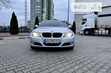 Седан BMW 3 Series 2009 в Житомирі