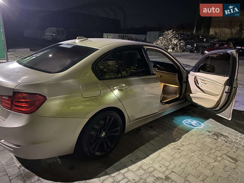 Седан BMW 3 Series 2014 в Баришівка