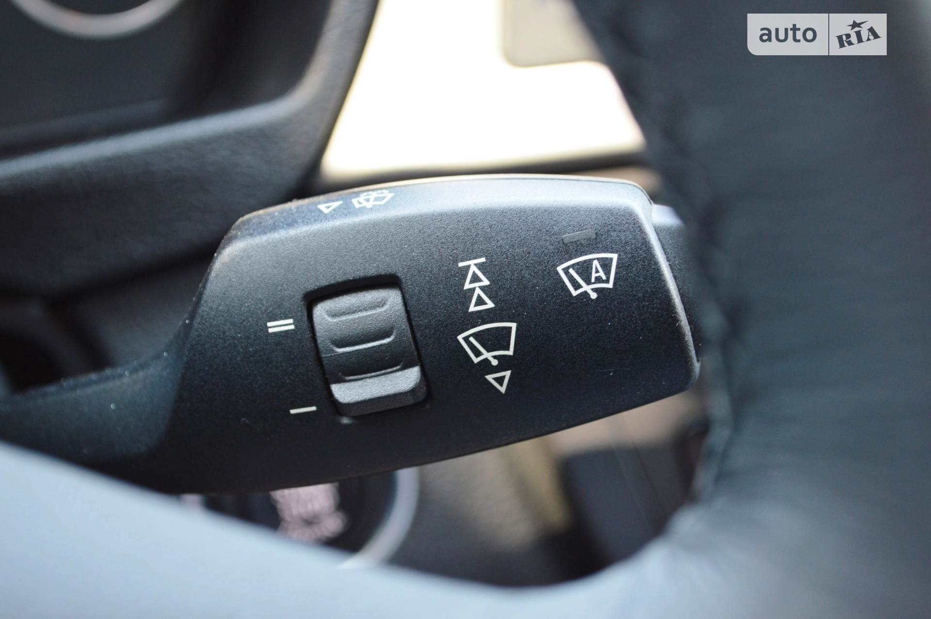 2012 BMW 3er - мініатюра 22
