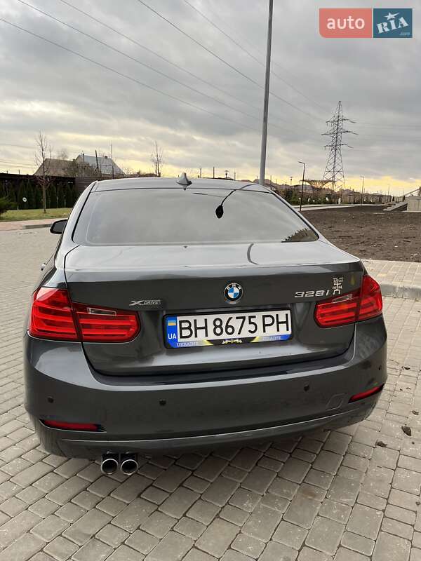 Седан BMW 3 Series 2013 в Одессе