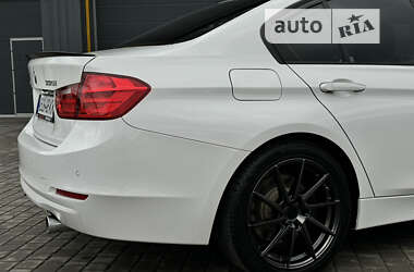 Седан BMW 3 Series 2014 в 
