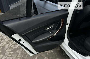 Седан BMW 3 Series 2014 в 