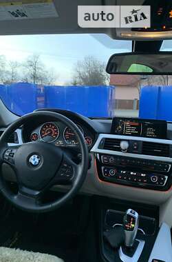 Седан BMW 3 Series 2016 в Коломые