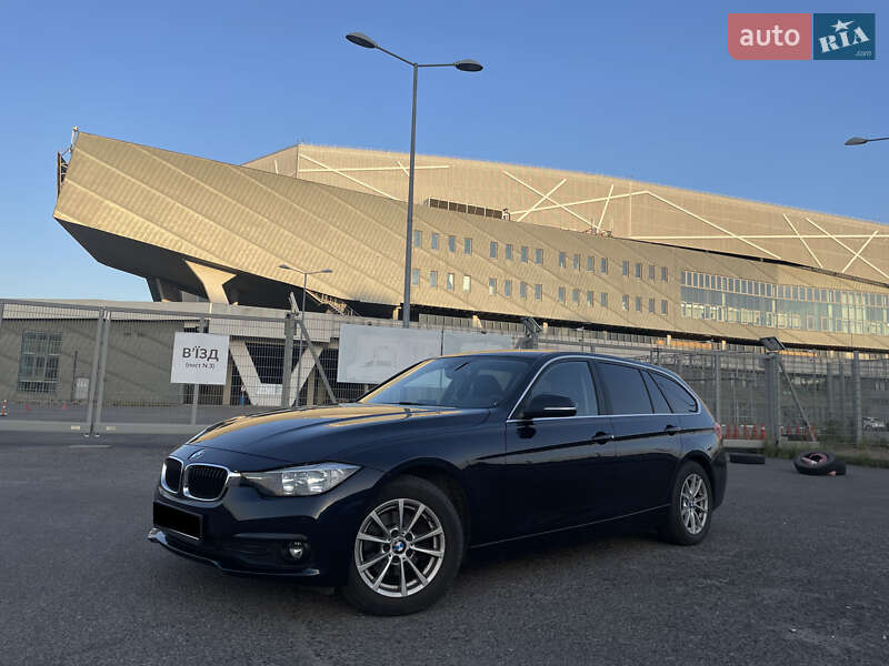 Універсал BMW 3 Series 2017 в Львові