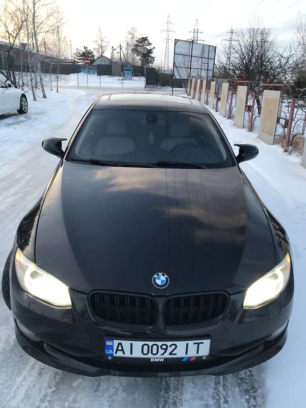 Купе BMW 3 Series 2011 в Вышгороде