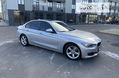 Седан BMW 3 Series 2014 в Ужгороді