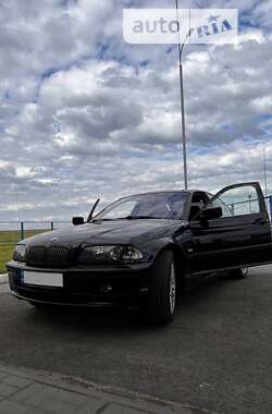 Седан BMW 3 Series 2000 в Гайвороні