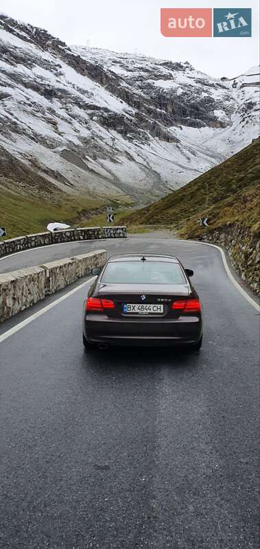 Купе BMW 3 Series 2011 в Хмельницком