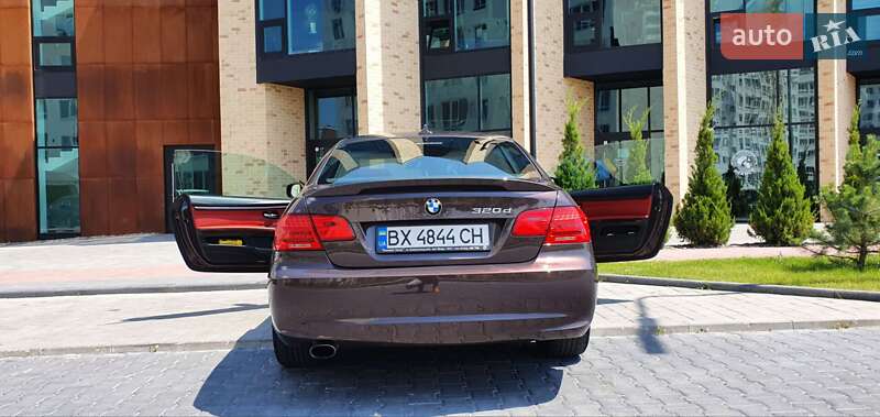 Купе BMW 3 Series 2011 в Хмельницком
