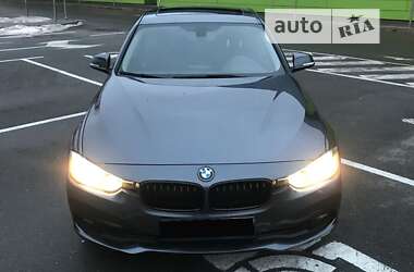 Седан BMW 3 Series 2017 в Киеве