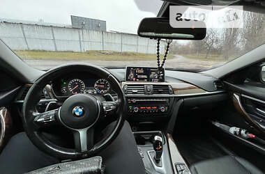 Седан BMW 3 Series 2012 в Марганце